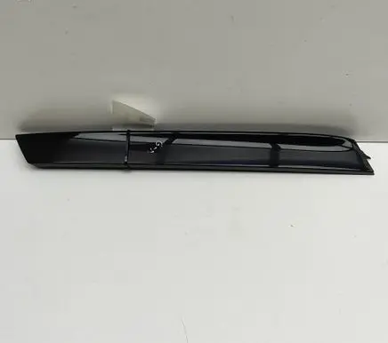 Audi Q3 8U Tailgate trim 8UO854816