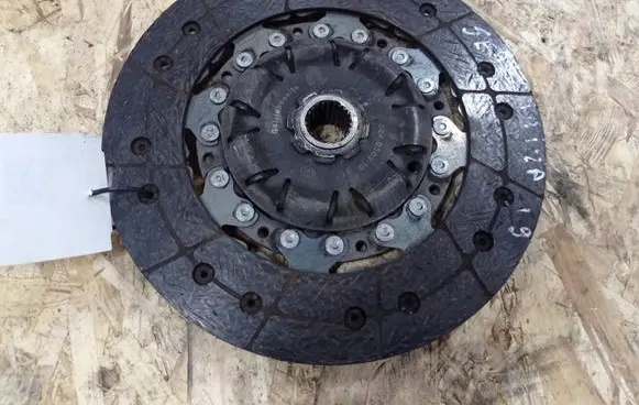 Seat Ibiza III (6L) Clutch pressure plate 324030210 LUK