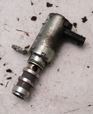 Peugeot 2008 II Camshaft vanos timing valve 9675081780