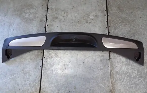 Jeep Grand Cherokee Rear sill (body part) 101049060BLR P1VR39DX9AF