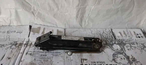 Peugeot 206 Lift Jack 