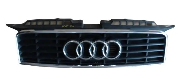 Audi A3 S3 8P Front grill 8V3853651