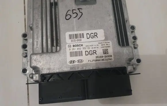 KIA Optima Engine control unit/module 391552A930 391502A930 0281032352