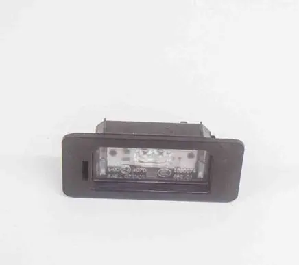 BMW 4 F32 F33 Number plate light 7193293