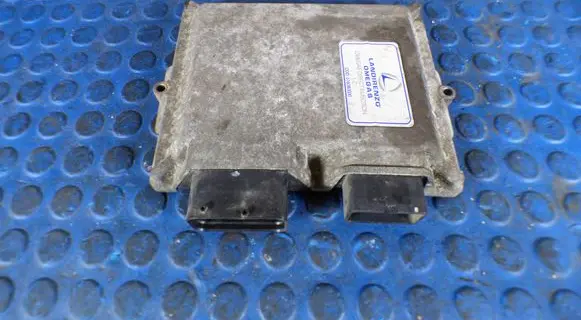 Skoda Fabia Mk3 (NJ) LP gas control unit module CART10R036335 10R036335