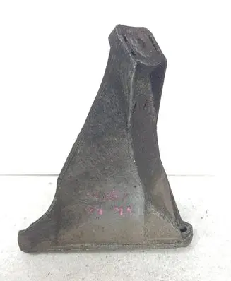 Volkswagen PASSAT B5 Engine mounting bracket 8D0199308L