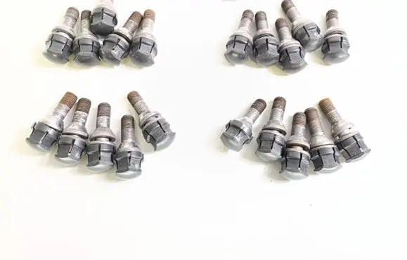 Volvo XC60 Nuts/bolts 