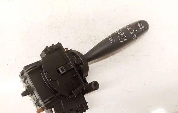 Toyota Yaris Wiper control stalk 173647