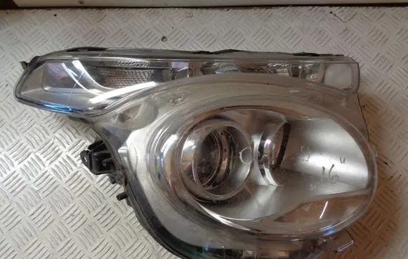 Citroen C1 Headlight/headlamp 811100H180