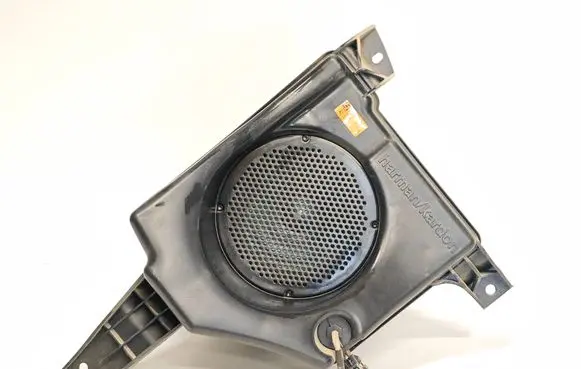 Mercedes-Benz ML W164 Subwoofer speaker A1648202202 18564088B