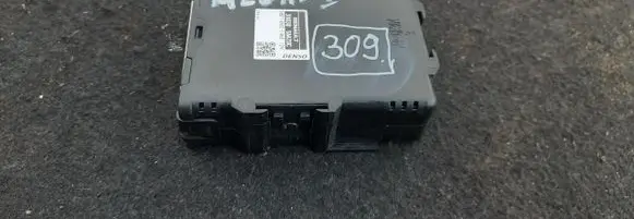 Renault Megane E-Tech Engine control unit/module ECU 310385MZ0C