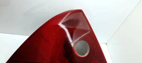 Ford Mondeo Mk III Rear/tail lights