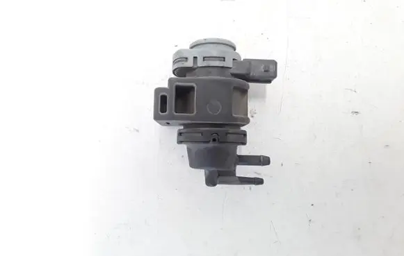 Renault Master III Turbo solenoid valve 8200575400