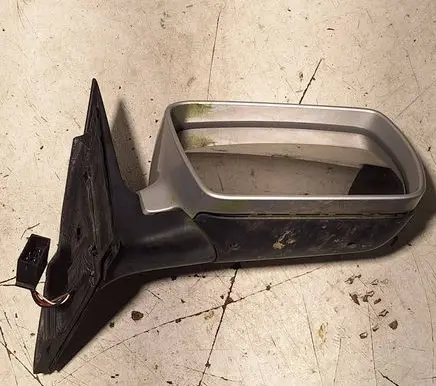 Audi A6 Allroad C5 Front door electric wing mirror E1010629