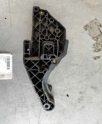 Jaguar XF X250 Accelerator throttle pedal bracket C2D20662 C2Z4375