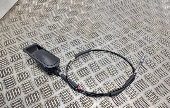 Mazda 6 Rear seat cable / handle 