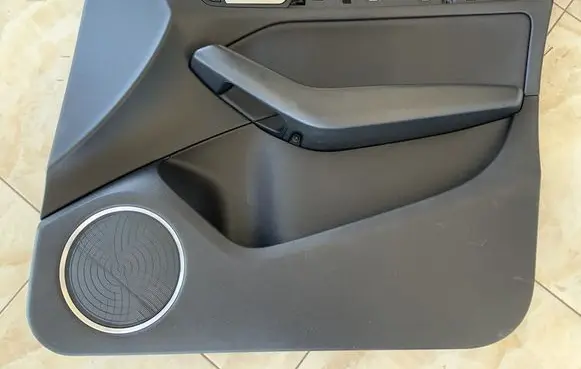 Audi Q5 SQ5 8R Front door card panel trim 8R1867106 8R1867106B