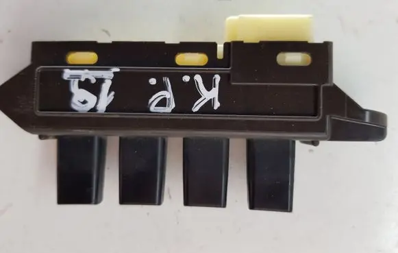 Lexus GS 300 350 430 450H Seat control switch 15A912