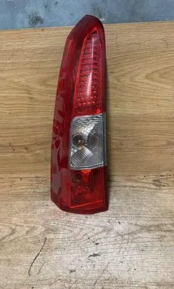 Volvo V70 Rear/tail lights 160985