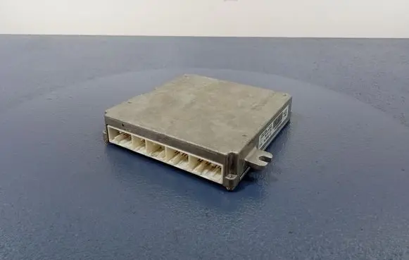 Honda FR-V Engine control unit/module ECU 37820-RJJ-G01