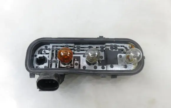 Audi A4 S4 B6 8E 8H Tail light bulb cover holder 8E9945258