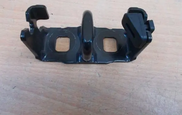 Renault Megane III Tailgate lock loop/hook striker 