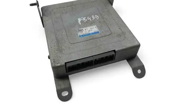 Mazda 323 Engine control unit/module ECU Z5B518881A