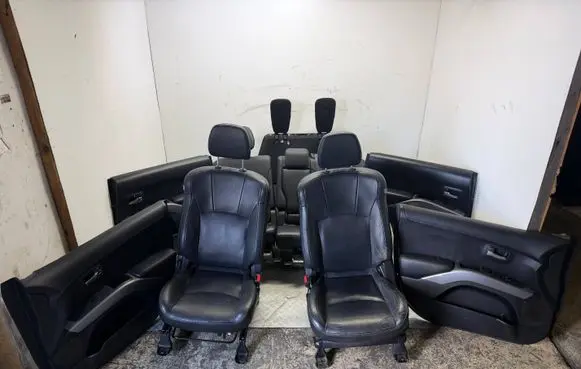 Peugeot 4007 Seat and door cards trim set