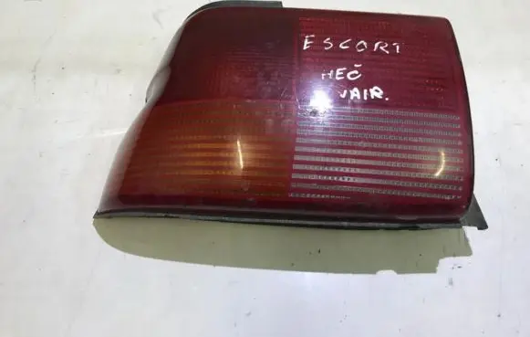 Ford Escort Rear/tail lights 93ag13n004ba