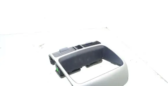Honda CR-V Dash center air vent grill 77250S9AA0130