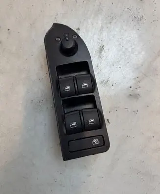 Audi A2 Quarter vent window switch 213132