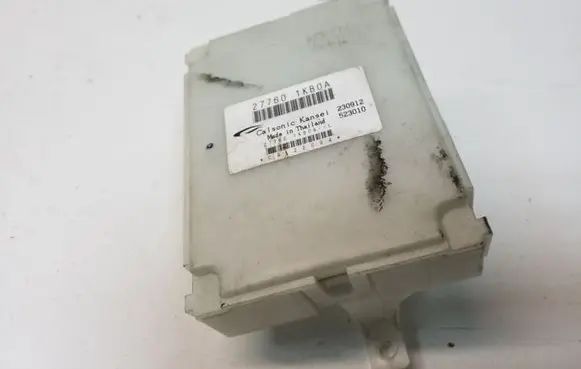 Nissan Juke I F15 Air conditioning/heating control unit 277601KB0A