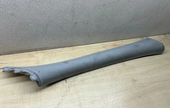 Mercedes-Benz E W211 (A) pillar trim A2116900425