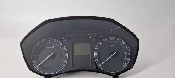 Skoda Octavia Mk2 (1Z) Speedometer (instrument cluster) 1Z0920812 1Z0920812D