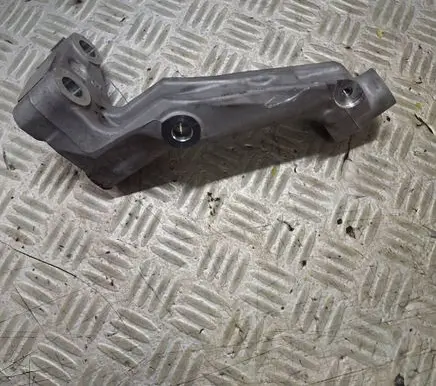 Citroen DS4 Engine mount bracket S0328A