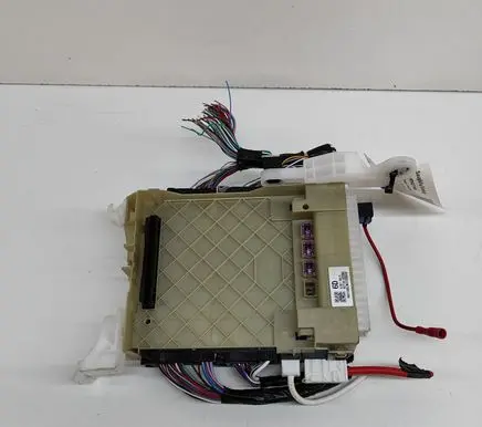 Toyota Corolla E210 E21 Fuse module 63570511 827300Z290