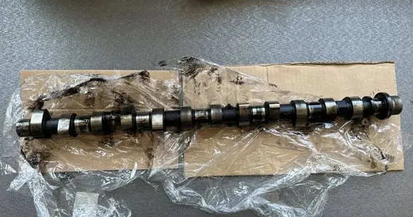 Nissan Patrol Y61 Camshaft 13020VB100