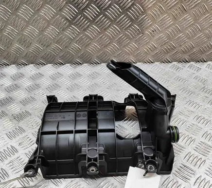 Mercedes-Benz S C217 Oil breather separator A6421802851