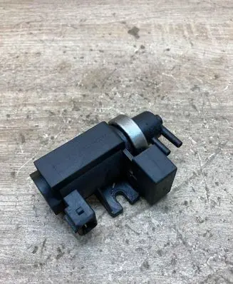 Peugeot 406 Turbo solenoid valve