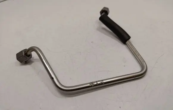 BMW 2 F22 F23 Fuel line pipe 13537585426