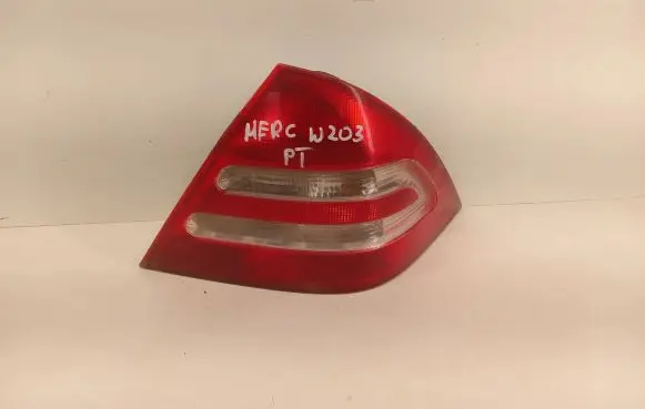 Mercedes-Benz C W203 Rear/tail lights