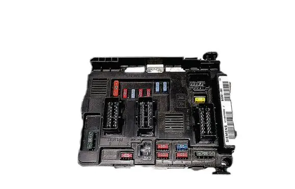 Citroen C3 Fuse module 9650618580