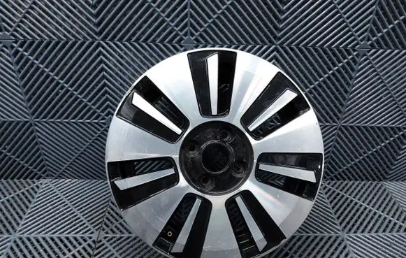 Volkswagen Up R15 alloy rim 1S0601025AH 5JX15H2ET35