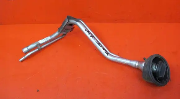 Volvo C30 Fuel tank filler neck pipe 