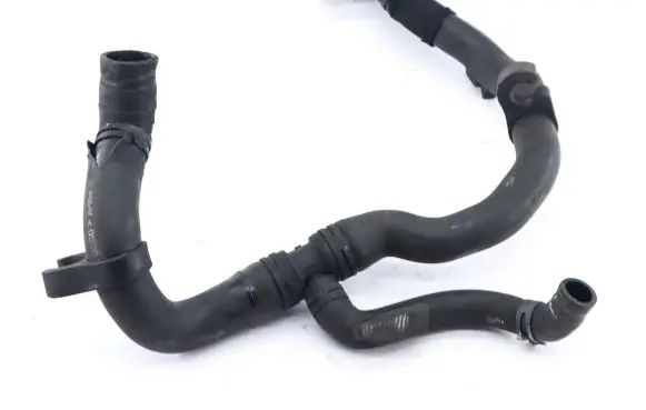 Volkswagen PASSAT CC Engine coolant pipe/hose