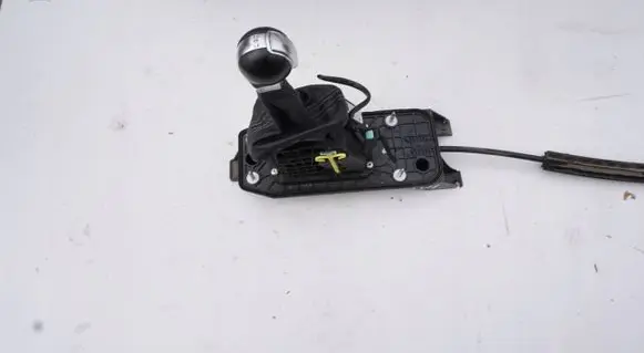 Volkswagen Scirocco Gear shifter/selector