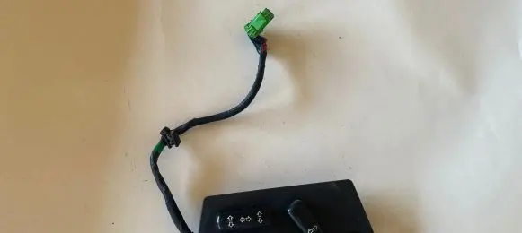 Volvo V70 Seat control switch 19206
