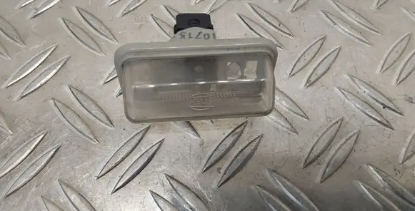 Toyota Avensis T250 Number plate light