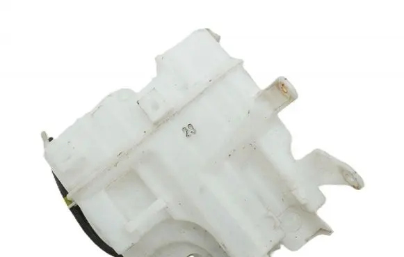 Lexus CT 200H Windshield washer fluid reservoir/tank 060851376