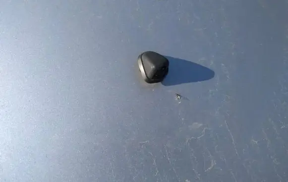 Windshield washer spray nozzle